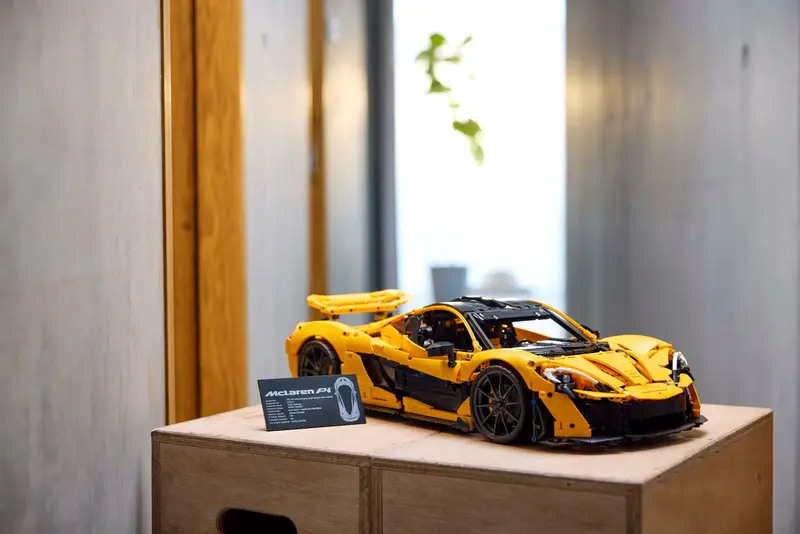 купить Лего Конструктор LEGO 42172 Technic Cуперкар McLaren P1 – luckybricks