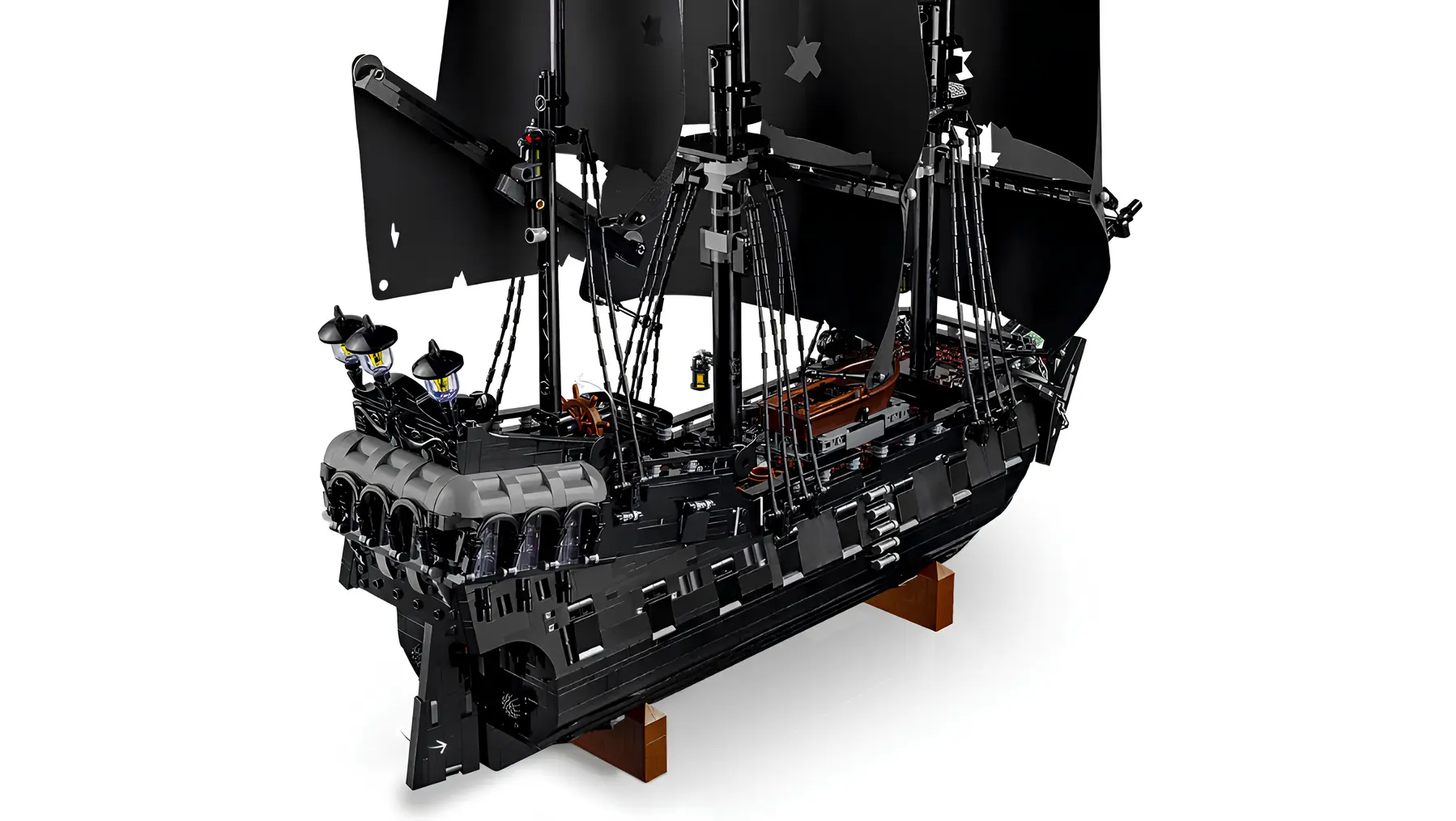 Конструктор Lego 10365 ICONS Пираты Карибского моря: Черная жемчужина