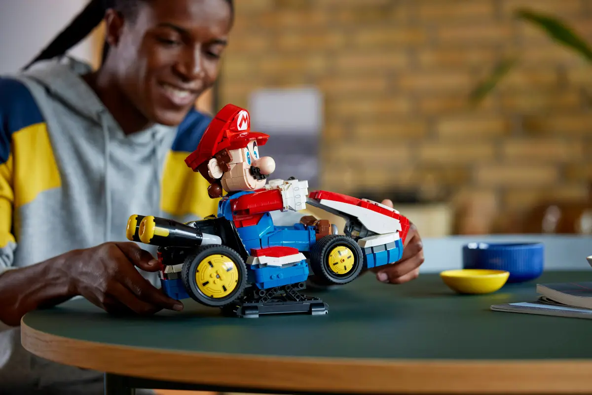 Конструктор Lego 72037 Super Mario Kart Марио и стандартный карт