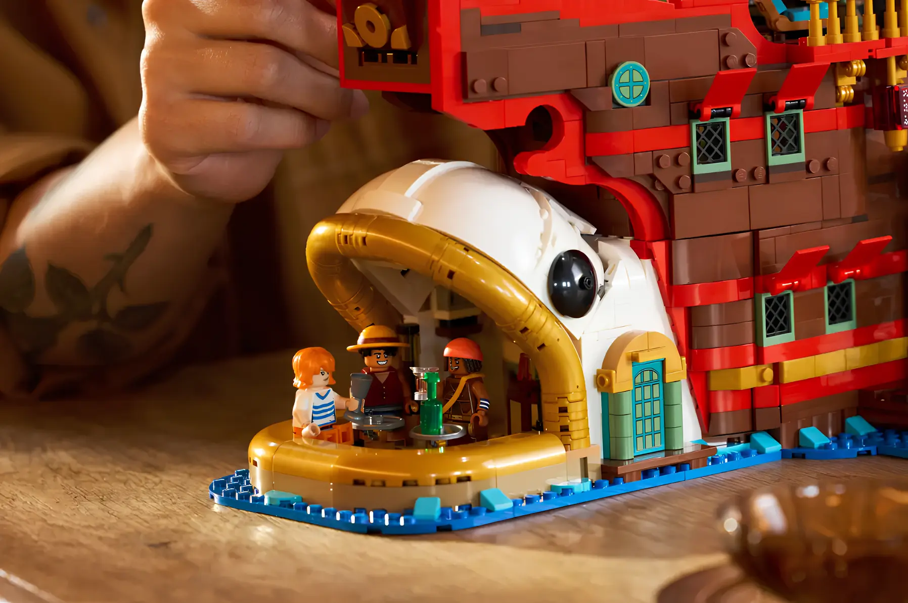 Конструктор Lego 75640 One Piece Плавучий ресторан Барати